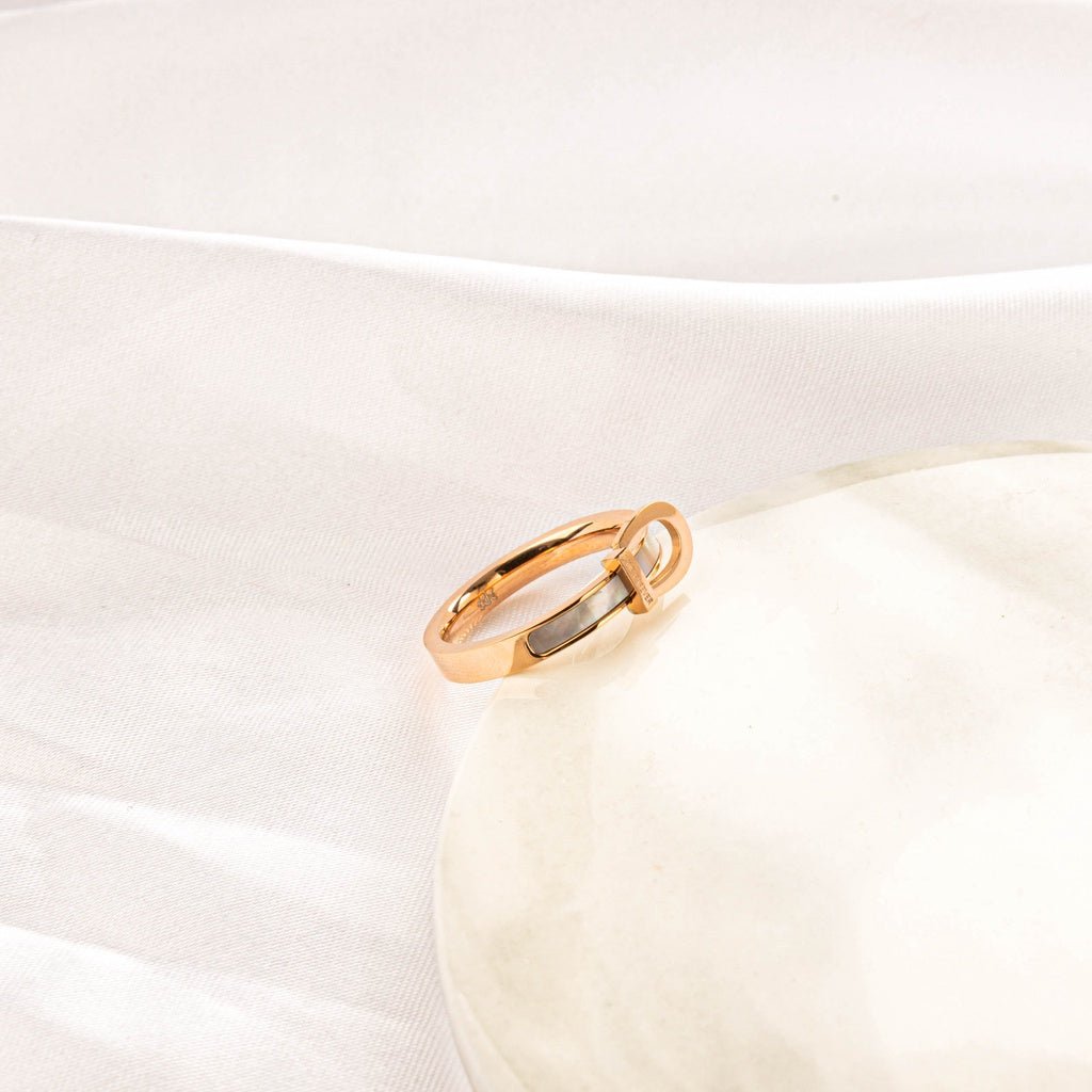 Nhẫn vàng hồng CDE Love Forever CDE8001RG