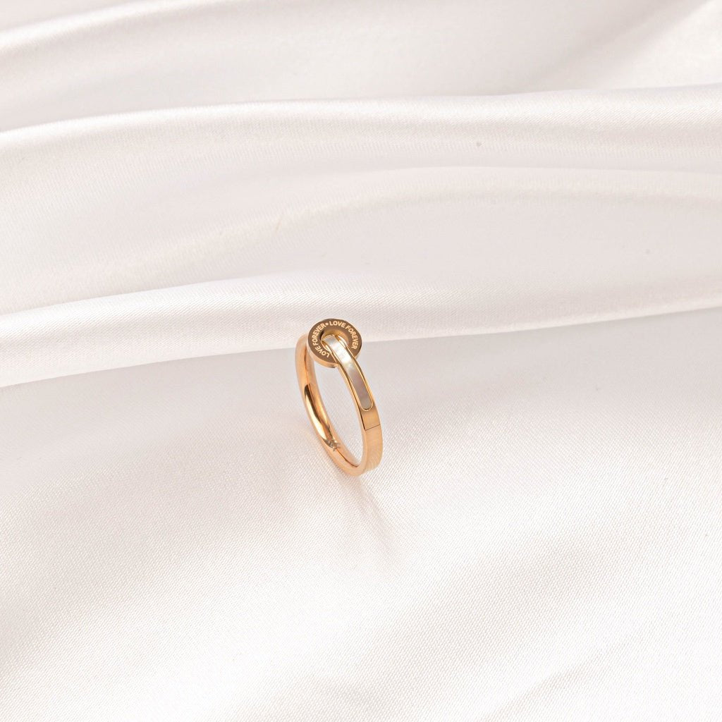 Nhẫn vàng hồng CDE In Love Forever CDE8011