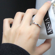 CDE Classic Lumine Silver Ring CDE8053SV - Unisex Ring