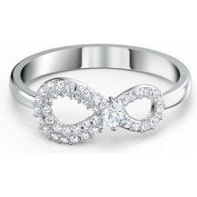 The CDE Infinity Silver Ring CDE8068SV for Men and Women