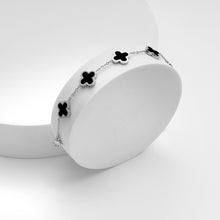 The CDE Five Four Leaf Clovers Bracelet Silver CDE2026SV.BL
