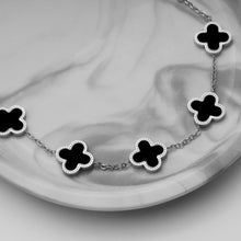 The CDE Five Four Leaf Clovers Bracelet Silver CDE2026SV.BL