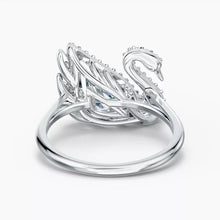 Nhẫn bạc CDE Dancing Swan CDE8069SV dành cho nữ