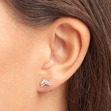 Hoa tai CDE Tiara Wishbone Stud Cubic Zirconia Bạc CDE3117SV