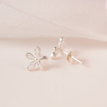 CDE Small Daisies Silver Earrings CDE3213 Sterling Silver Earrings