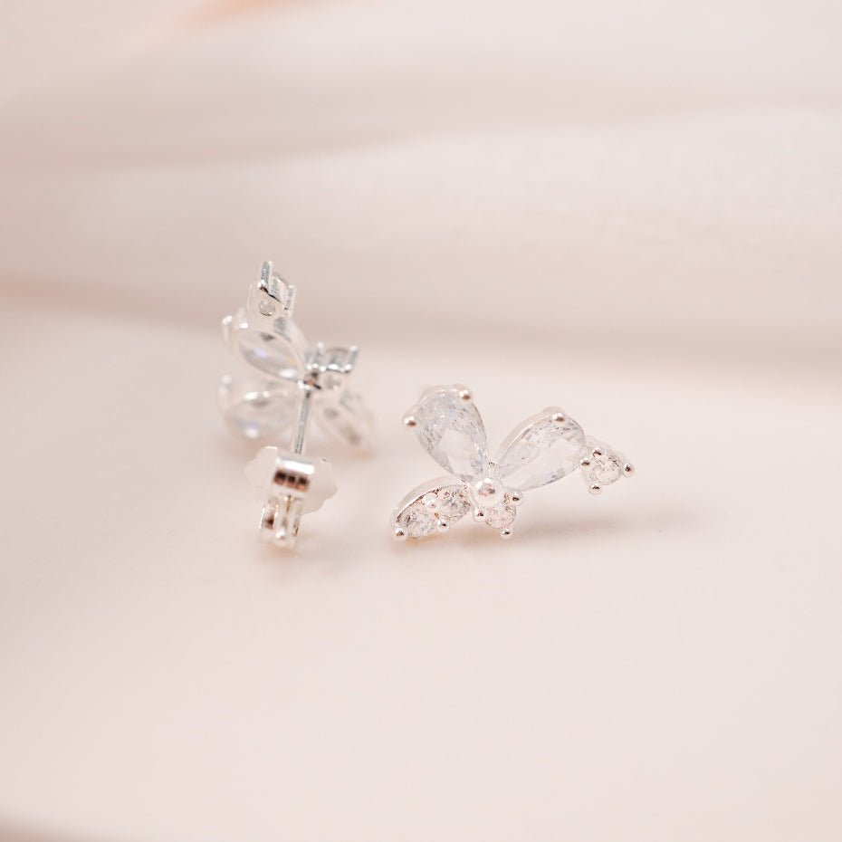 Bông tai bạc CDE Three Leaves Flower CDE3212 Bông tai bạc Sterling