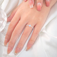 CDE Genuine Rainbow Moonstone Ring Silver CDE8344