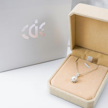 Mặt dây chuyền bạc hoa ngọc trai CDE CDE6249
