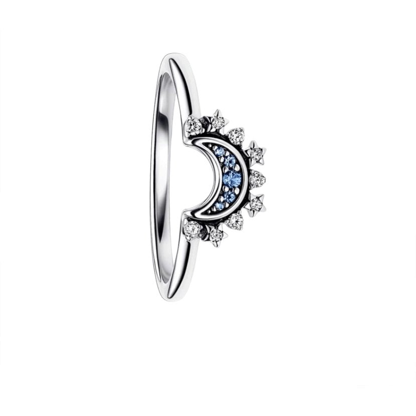 Nhẫn bạc nữ CDE Celestial Blue Sparkling Moon CDE8371SV