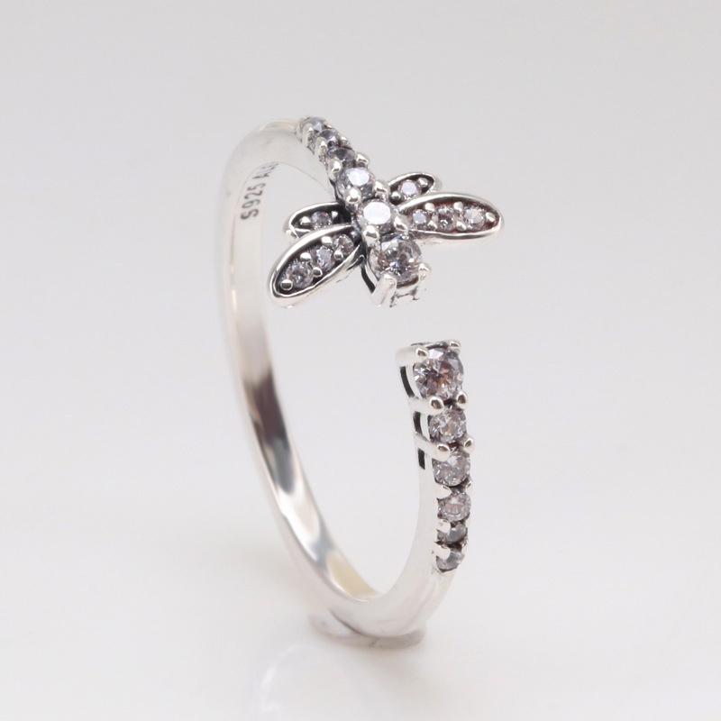 CDE Sparkling Dragonfly Ring CDE8049SV